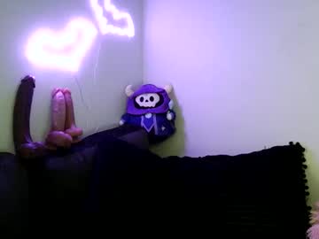 See Harleydem0n666 online Now @ fap.tw