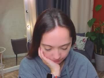 See Harmoni_love online Now @ fap.tw