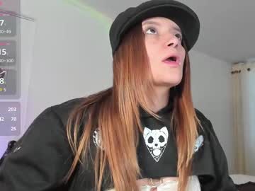 See Hat_girl online Now @ fap.tw