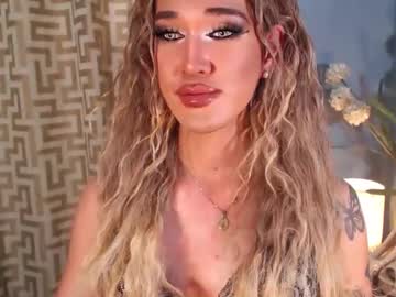 See Hellatarahathor online Now @ fap.tw