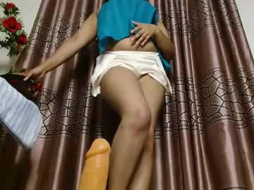 See Indiantina online Now @ fap.tw