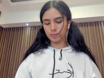 See Isabella_cooper9 online Now @ fap.tw