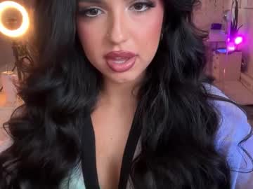 See Itsariajackson online Now @ fap.tw