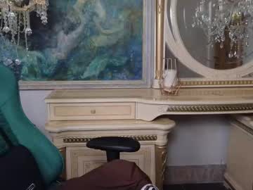 See Ivorywood_ online Now @ fap.tw