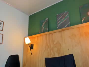 See Jabob_coper online Now @ fap.tw