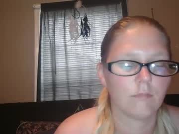 See Jadeluv online Now @ fap.tw