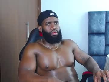 See James_bbcmuscle online Now @ fap.tw