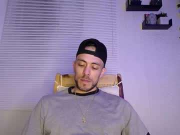 See Jasson_king01 online Now @ fap.tw