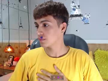 See Jeremias_1 online Now @ fap.tw