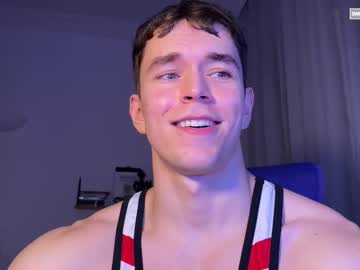 See Johnnnyhorny online Now @ fap.tw