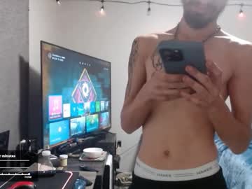 See Josefturner1 online Now @ fap.tw