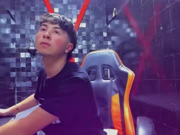 See Juanpiedraita online Now @ fap.tw