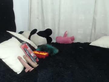 See Julieta_jonez_ online Now @ fap.tw