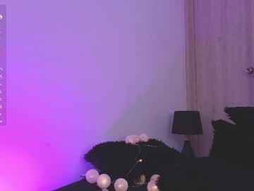 See Kasey___ online Now @ fap.tw
