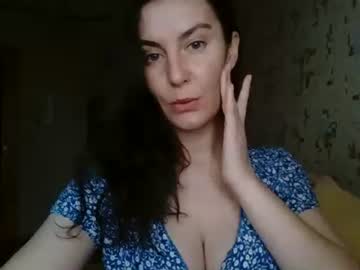 See Katalinaqe online Now @ fap.tw