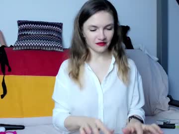 See Katherinemidnight online Now @ fap.tw