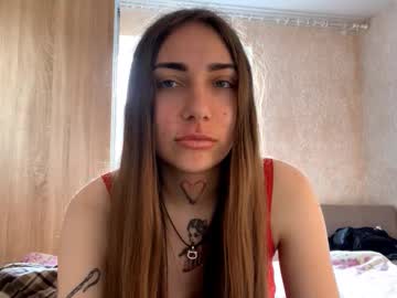 See Kathyrnramnarase online Now @ fap.tw