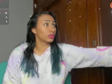 See Katia606424 online Now @ fap.tw