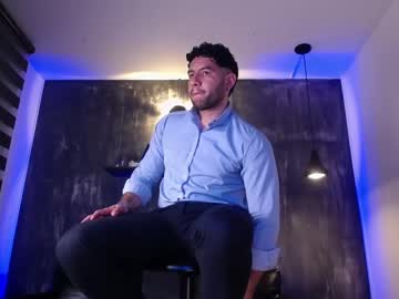 See Kevin_collins_s online Now @ fap.tw