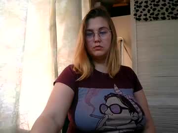 See Kianna_dior_ online Now @ fap.tw