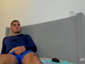 See King_magno_ online Now @ fap.tw