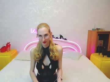 See Klaryevans online Now @ fap.tw