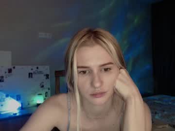 See Koketka19 online Now @ fap.tw