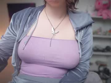 See Krystalsyxx online Now @ fap.tw