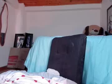 See Kyliekandy online Now @ fap.tw