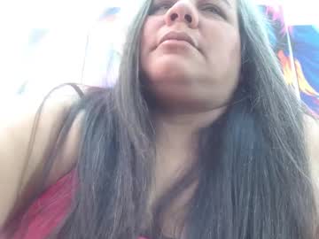 See Lady_1523 online Now @ fap.tw