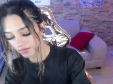 See Laurita_b online Now @ fap.tw