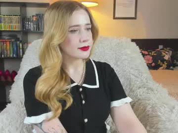 See Lavender_tender online Now @ fap.tw