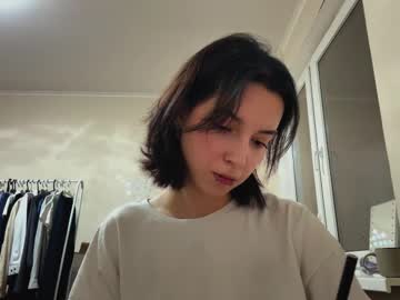 See Lenagoode online Now @ fap.tw