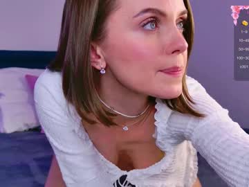 See Lil__fleur online Now @ fap.tw