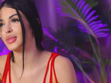 See Lila_hottie_rosie online Now @ fap.tw