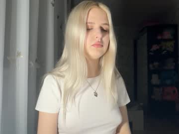 See Lilith_butterfly online Now @ fap.tw