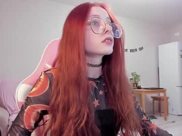 See Lisiasweet online Now @ fap.tw