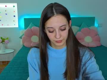See Little_cherry___ online Now @ fap.tw