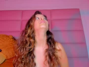 See Littlee_emma_ online Now @ fap.tw