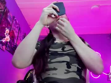 See Lizz_manson28 online Now @ fap.tw