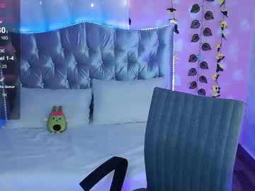 See Lola_dh online Now @ fap.tw