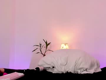 See Lolap_ online Now @ fap.tw