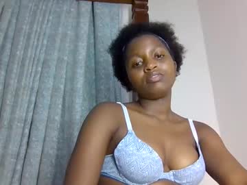 See Lovelbrownie online Now @ fap.tw