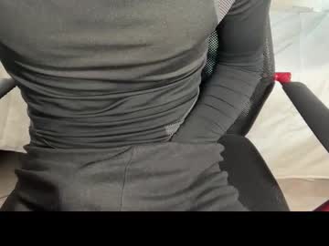 See Lucaprioli981 online Now @ fap.tw