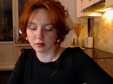 See Luciacoy online Now @ fap.tw