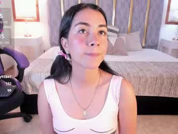See Lyzzi_smith01 online Now @ fap.tw