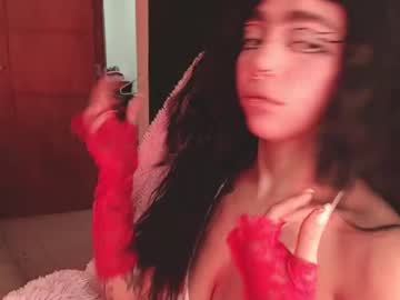 See Maddiie_and_clyde online Now @ fap.tw