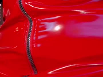 See Madelinefox_ online Now @ fap.tw