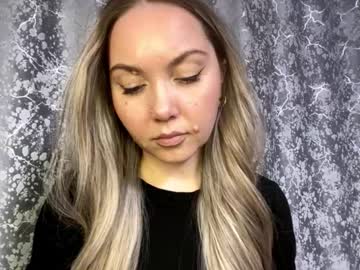 See Magdalenebirdtail online Now @ fap.tw