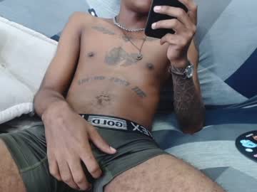 See Man_san11 online Now @ fap.tw